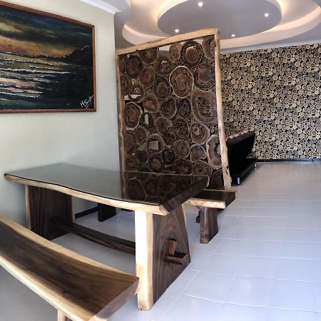 Bukit Permai Holiday Home Semarang Ngoại thất bức ảnh